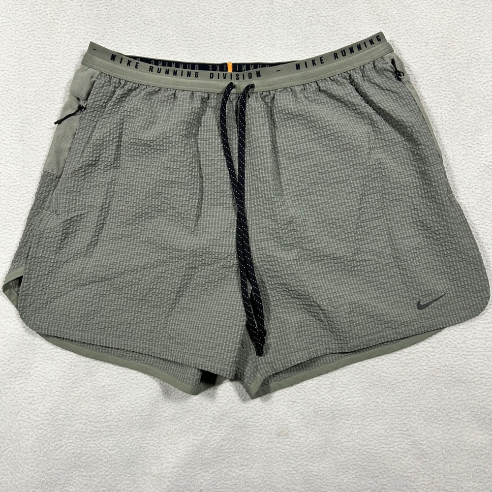 Nike Running Division Shorts Mens M Grey Dri-FIT ADV FQ4617-053 Pockets
